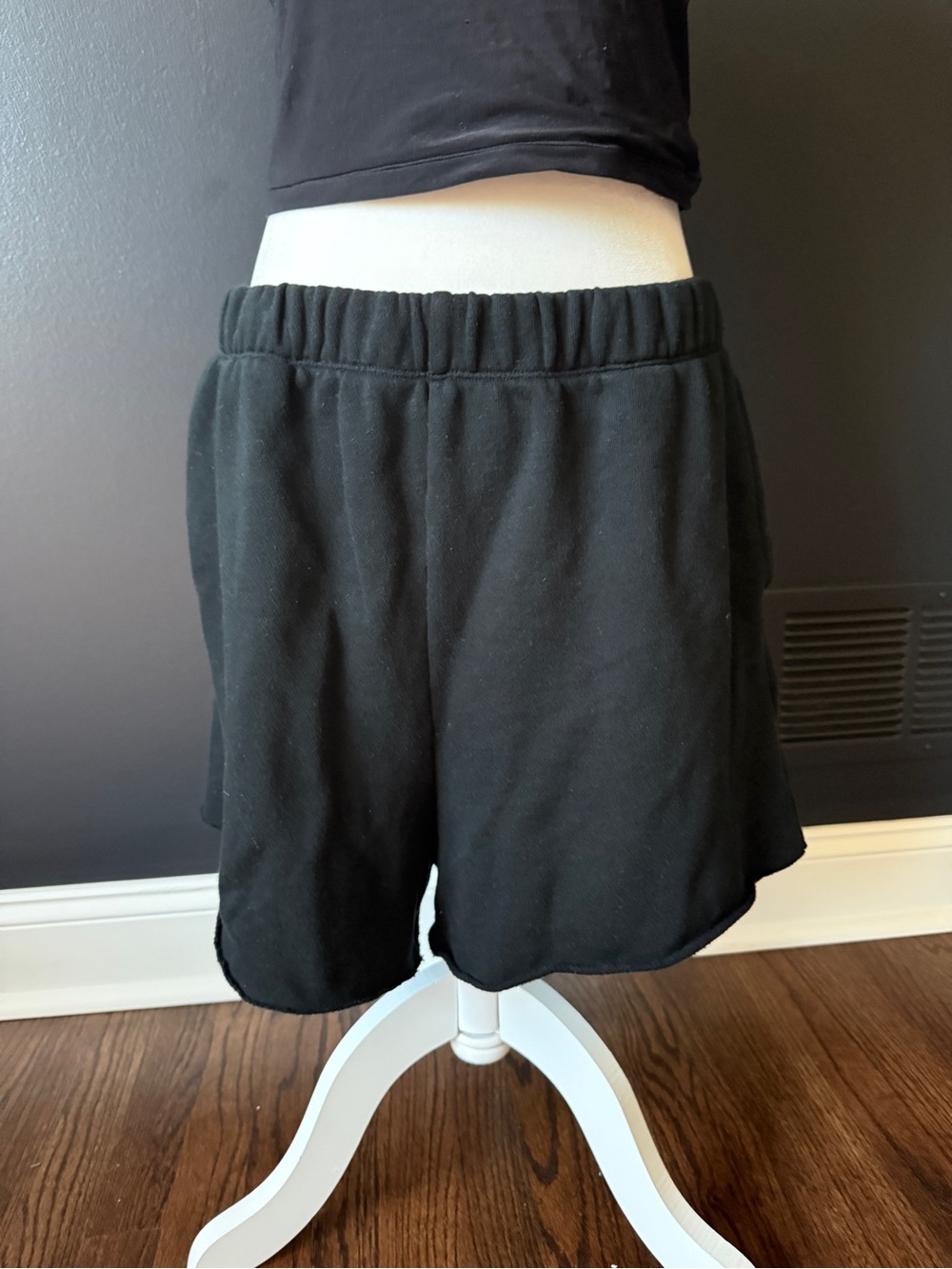 aerie Black Fleece Elastic-Waist Athletic Shorts